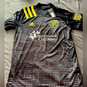 NWT Columbus Crew Soccer Jersey!